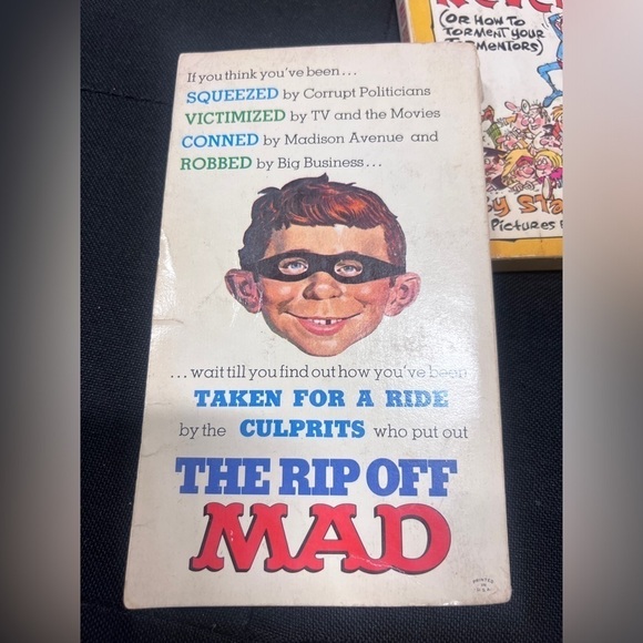 MAD THE RIP OFF BOOK - Picture 2 of 4